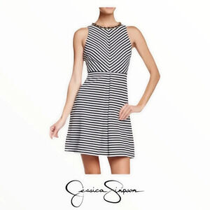 Jessica Simpson Black White Striped Fit & Flare Dress Size 6 Excellent Condition
